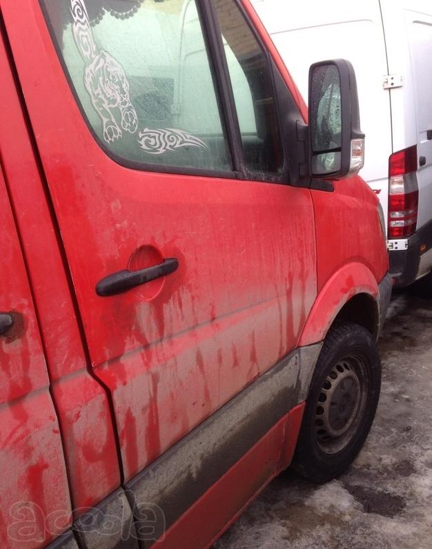 Дверь передняя  Mercedes Benz Sprinter W906
